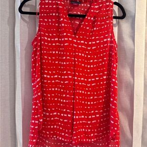 Vince Camuto Red and White Sleeveless Blouse